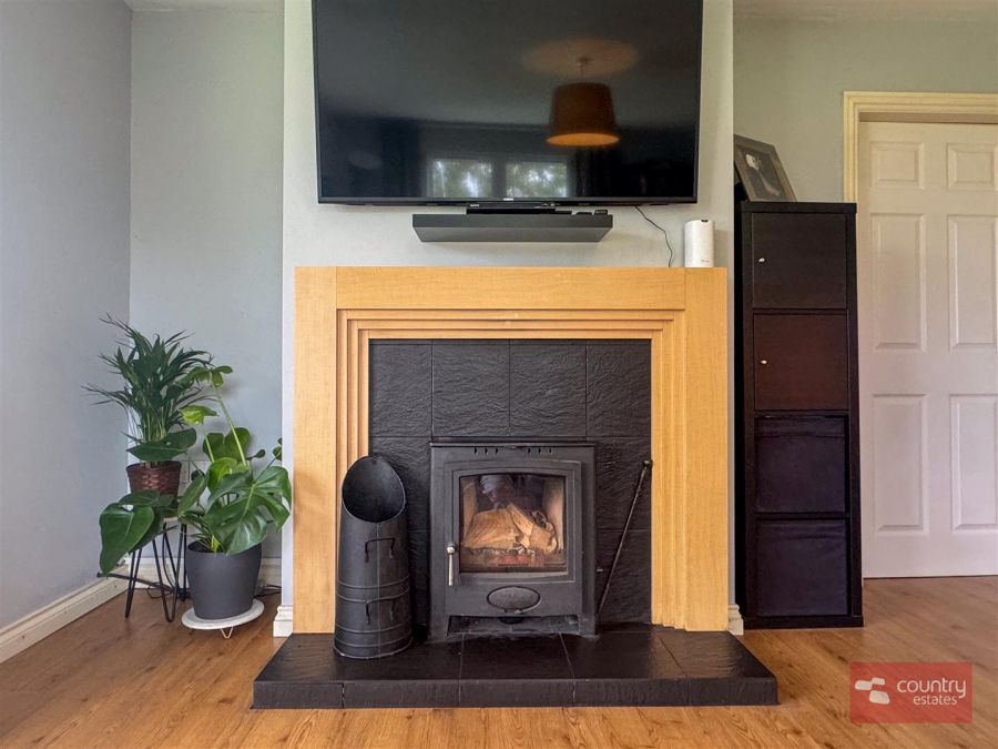 20 Porter Crescent