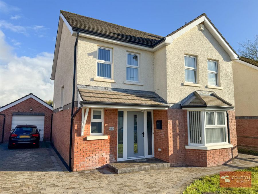 50 Rossburn Manor