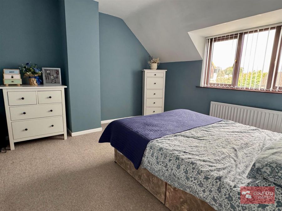 4 Ravensburn Court