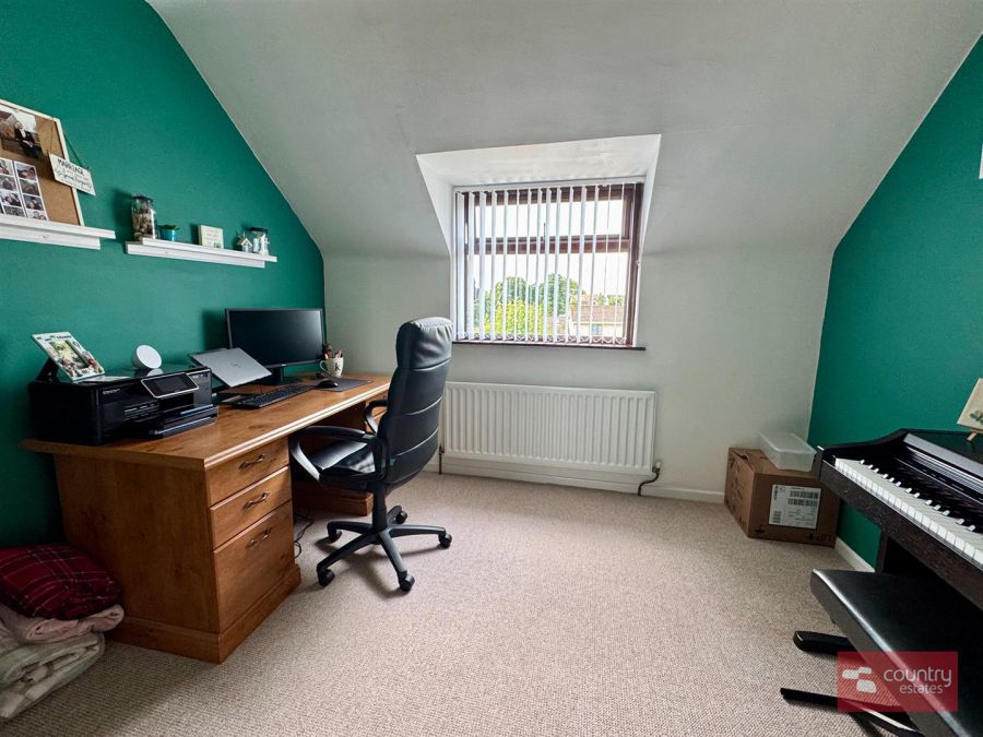 4 Ravensburn Court