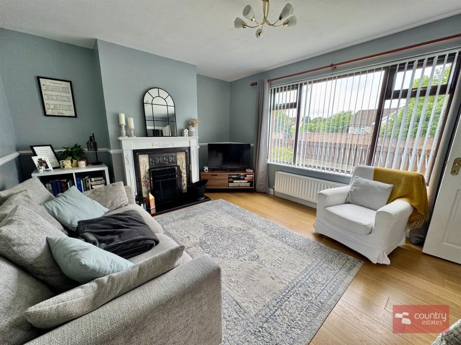 4 Ravensburn Court