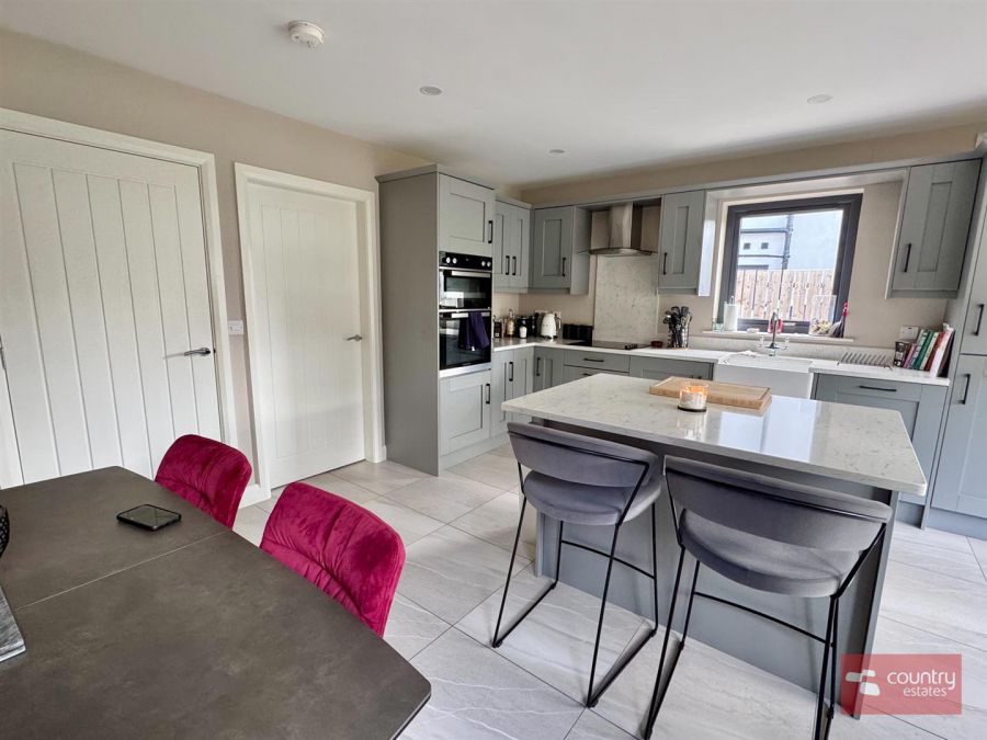 6 Aiken Square