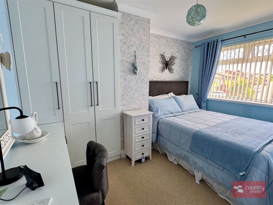 10 Grange Valley Green