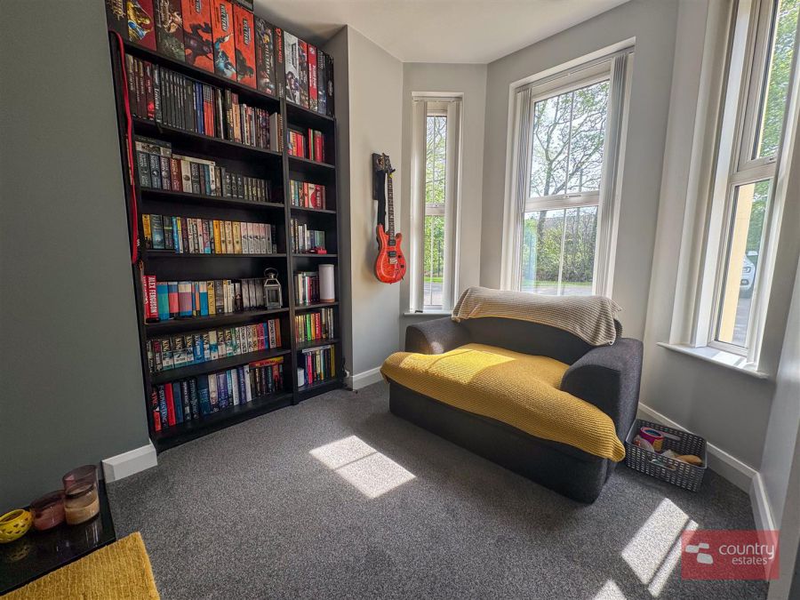 5 Readers Lane