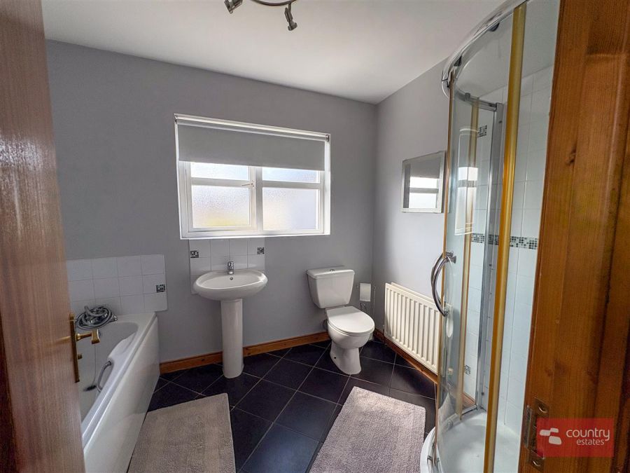 56 Huntingdale Green