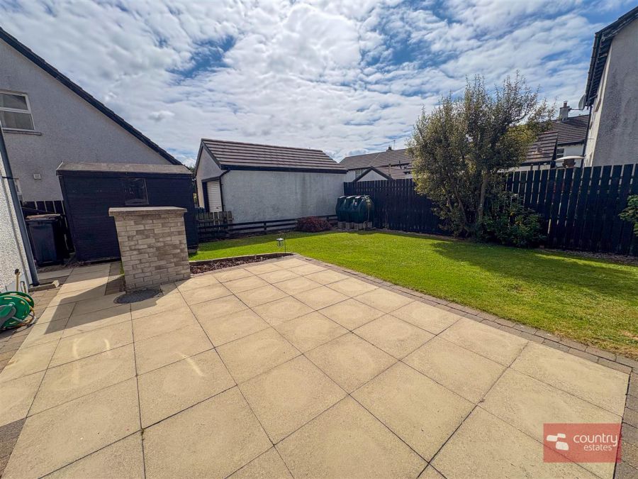 56 Huntingdale Green
