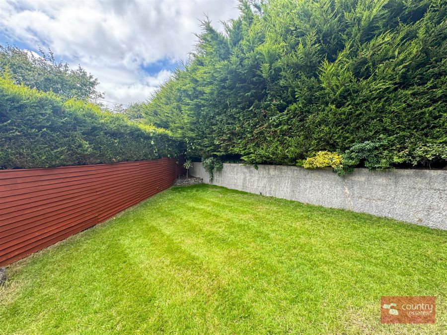 61 Huntingdale Grove