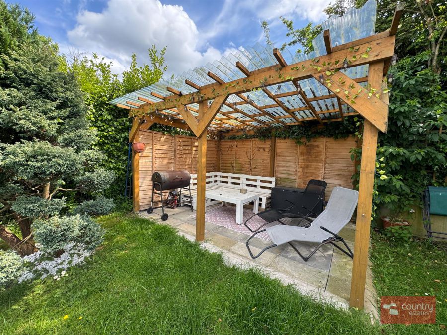 13 Garron Crescent
