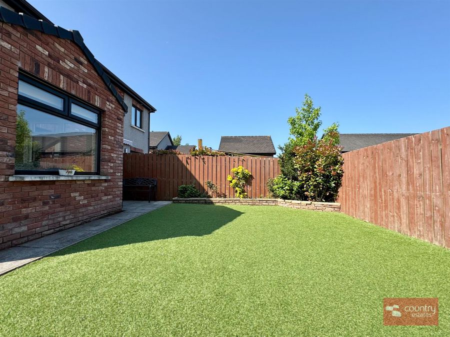 8 Victoria Road