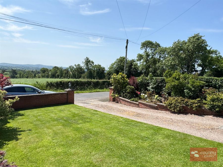 21 Lower Rashee Road