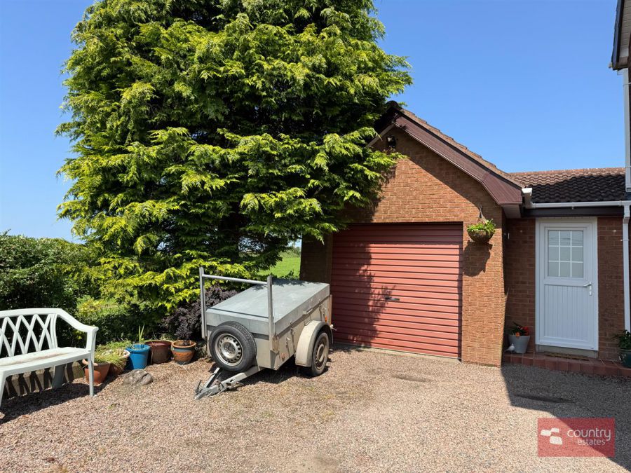 21 Lower Rashee Road