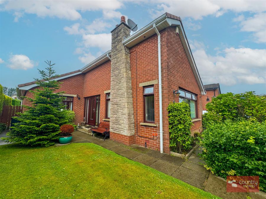 4 Grange Valley Green