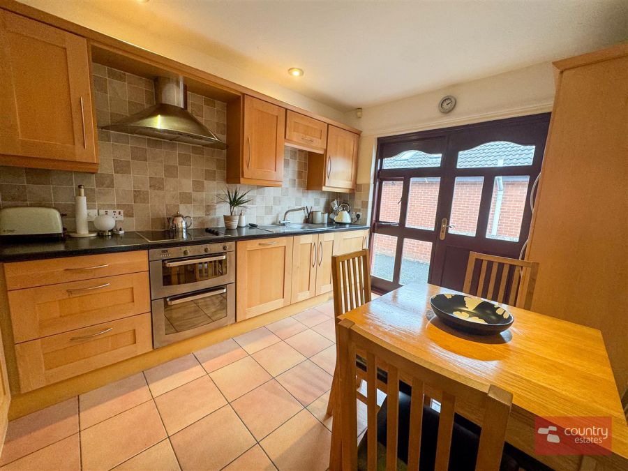 4 Grange Valley Green