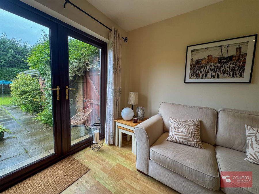 4 Grange Valley Green