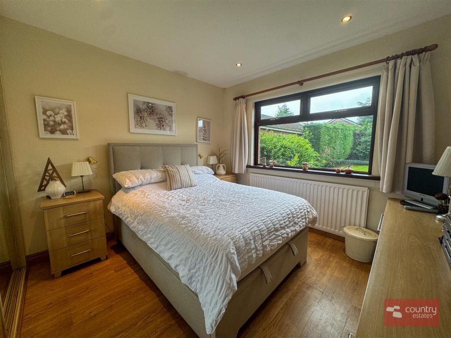 4 Grange Valley Green