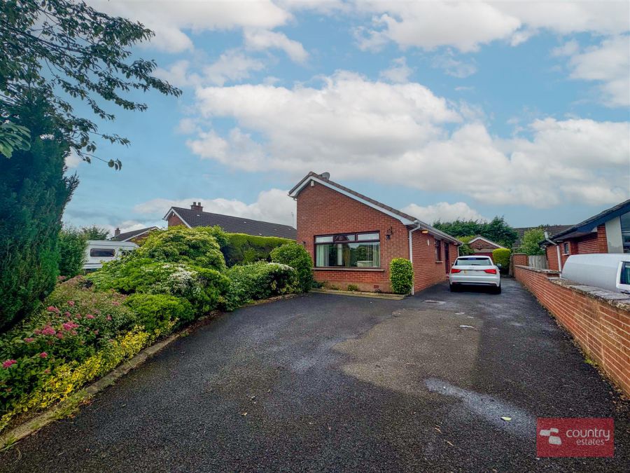 4 Grange Valley Green