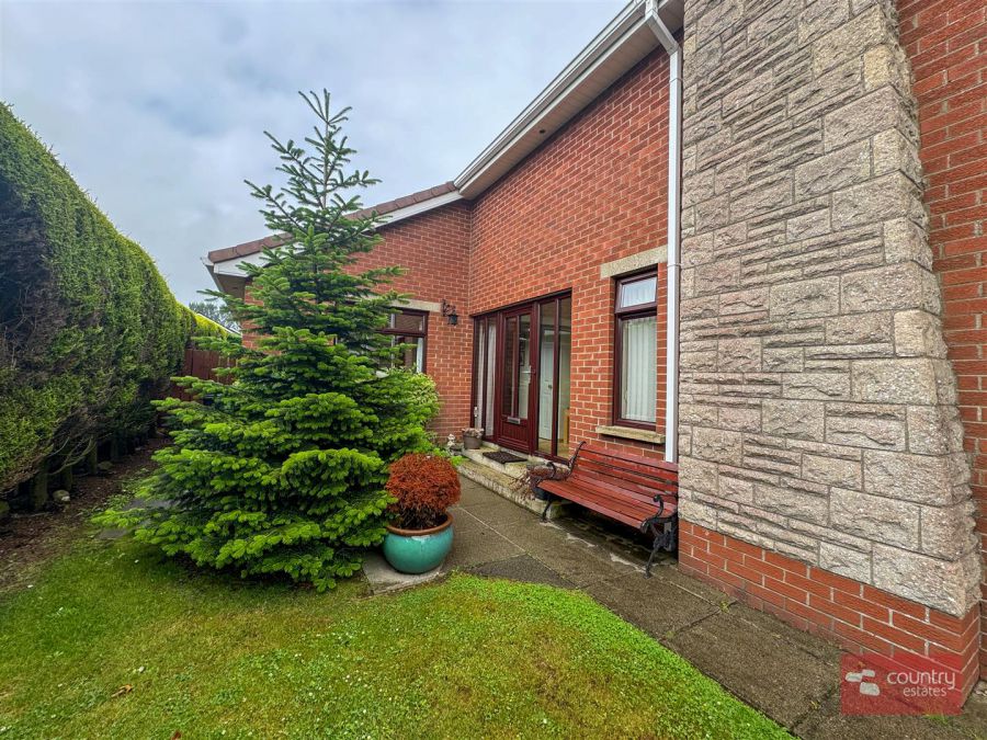 4 Grange Valley Green