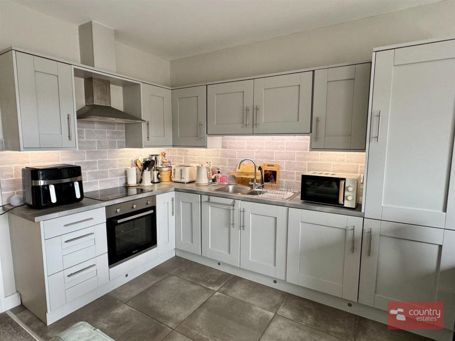 41 Fairview Farm Road