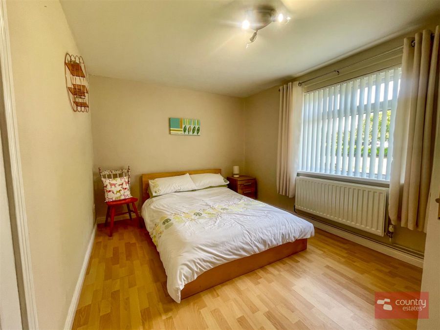 93 Doagh Road