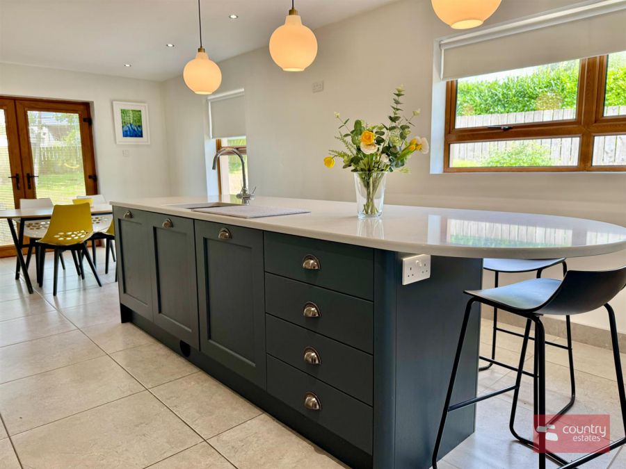 41 Holestone Road