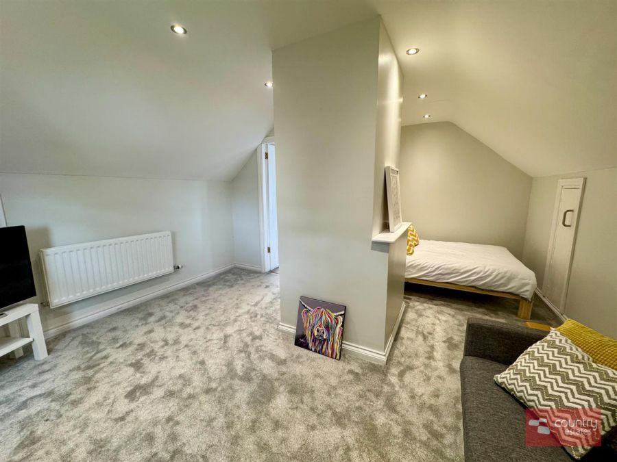 41 Holestone Road