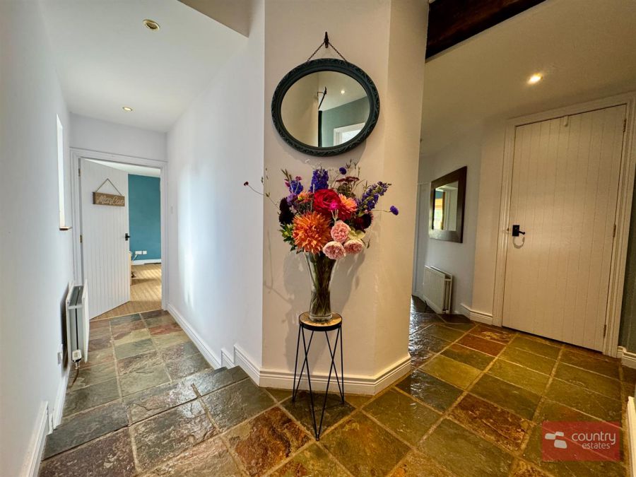 10 Carneal Road