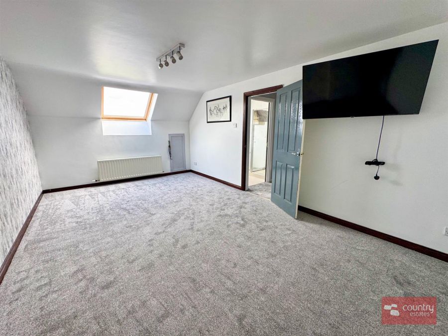 12 Douglasland