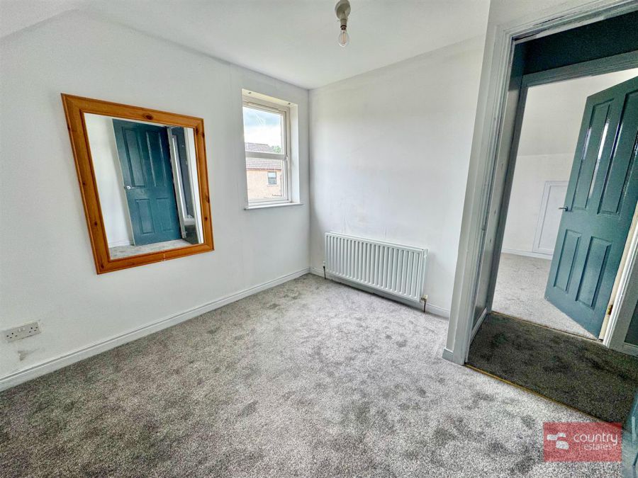 12 Douglasland