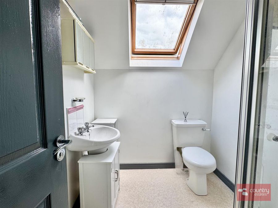 12 Douglasland