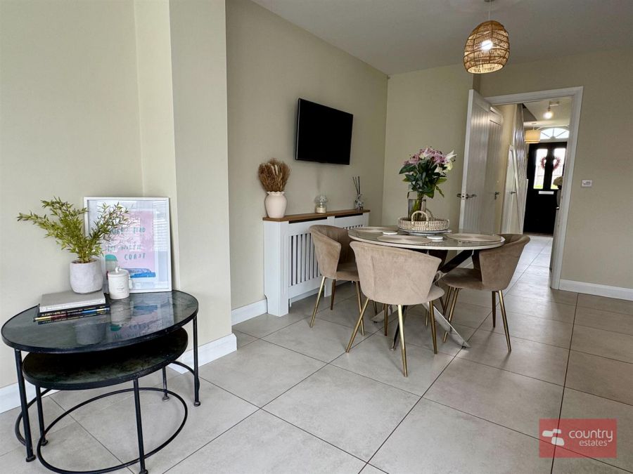 40 Rushfield Place