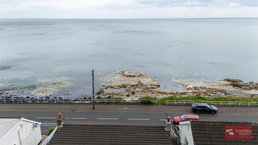 18 Coast Road