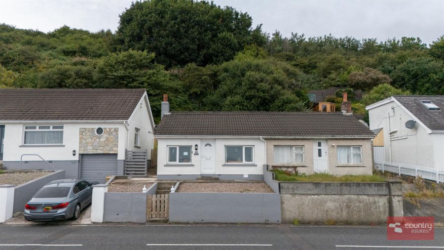 18 Coast Road