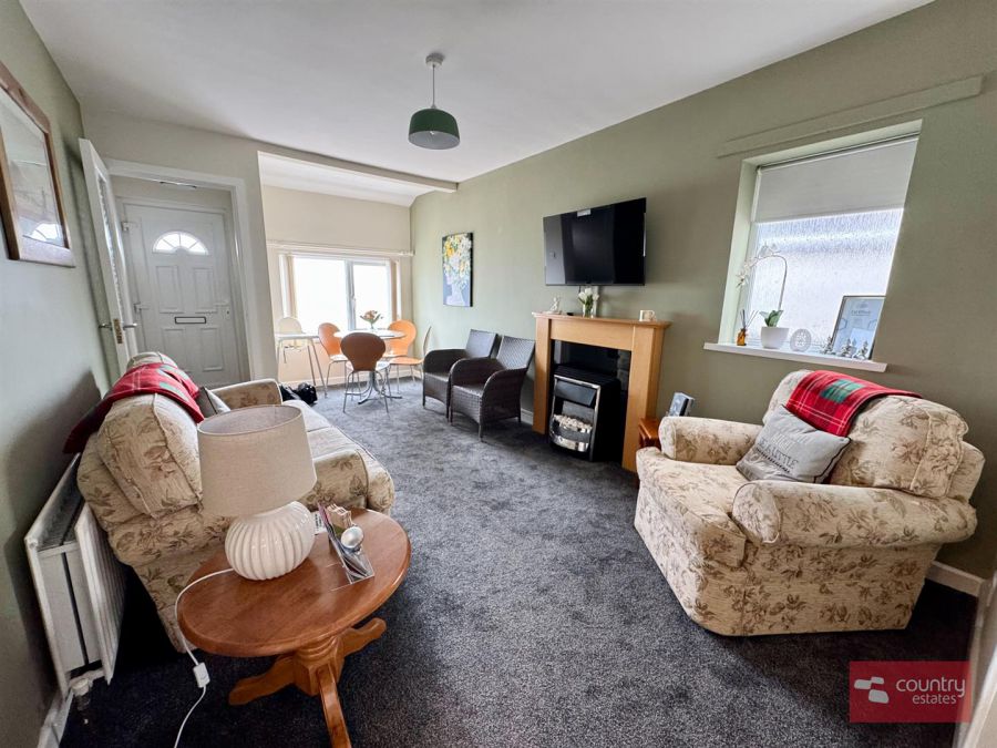 18 Coast Road