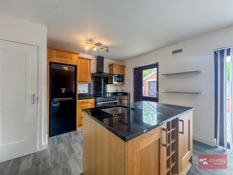 103 Clare Heights