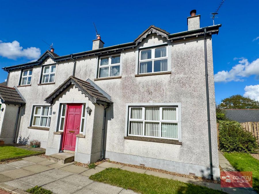 12 Village Hill Mews