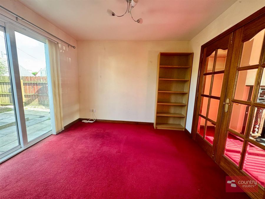 12 Village Hill Mews