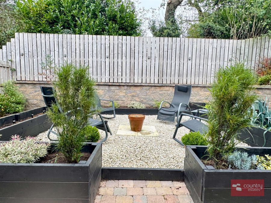 9 Rockland View