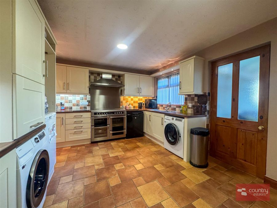 111 Ballyeaston Road