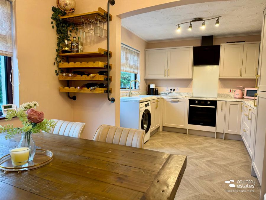 41 Brookfield Heights