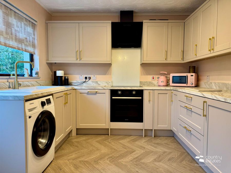 41 Brookfield Heights