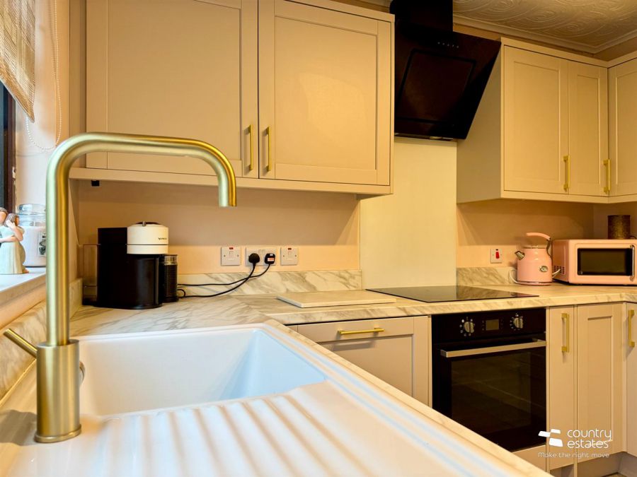 41 Brookfield Heights