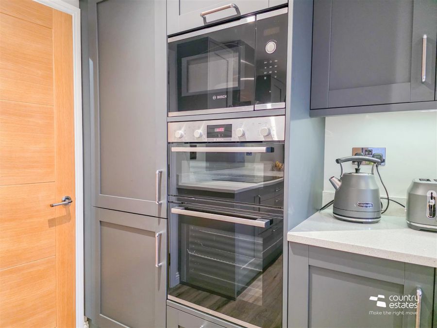 211 Ballyeaston Road