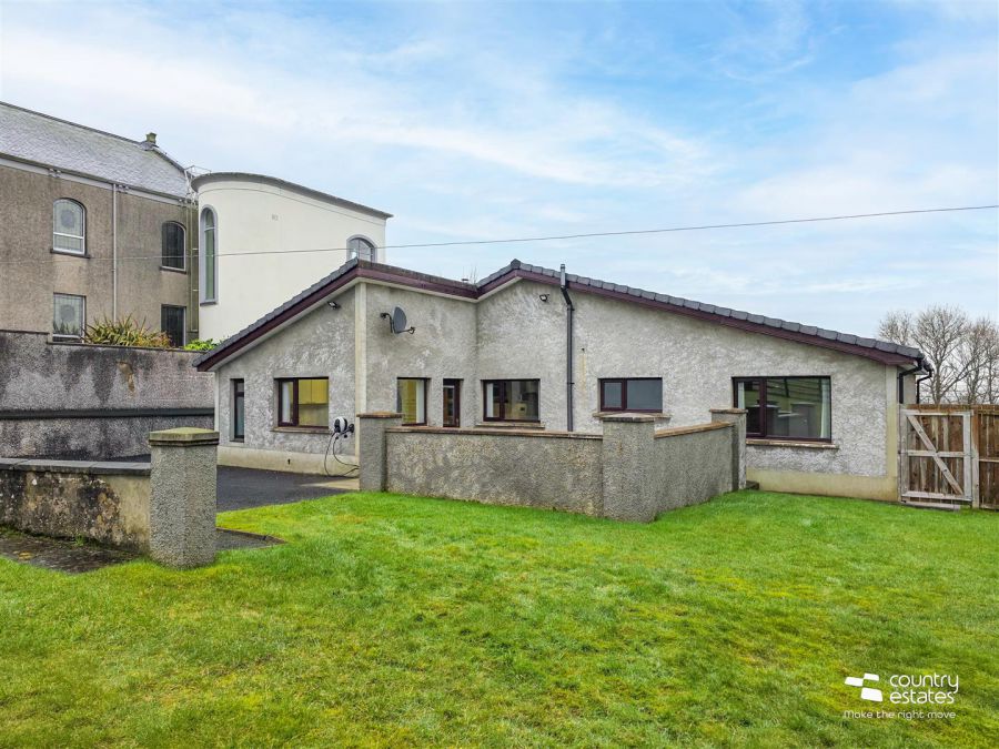 211 Ballyeaston Road