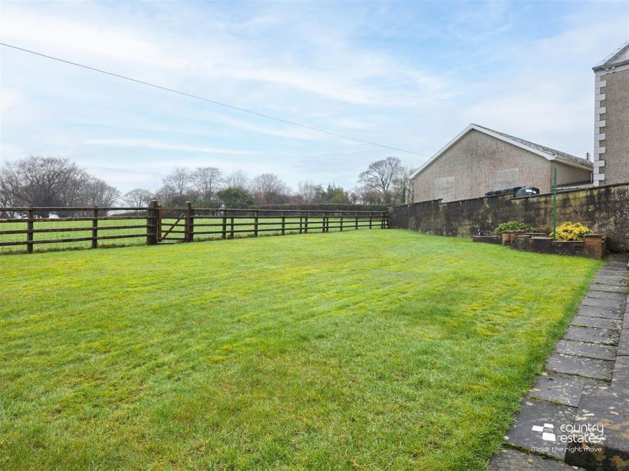 211 Ballyeaston Road