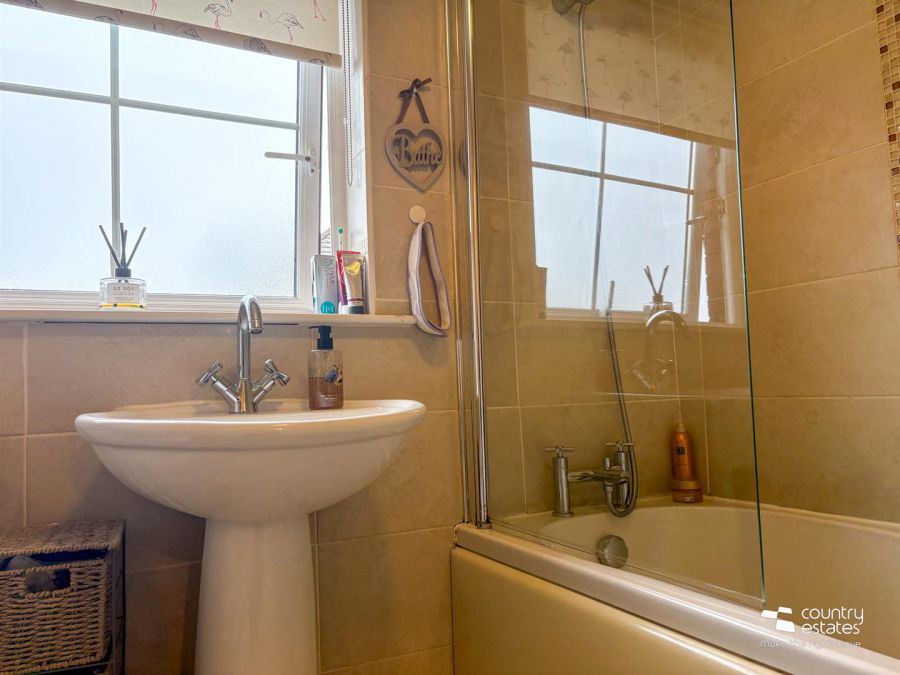 26 Craighill Crescent