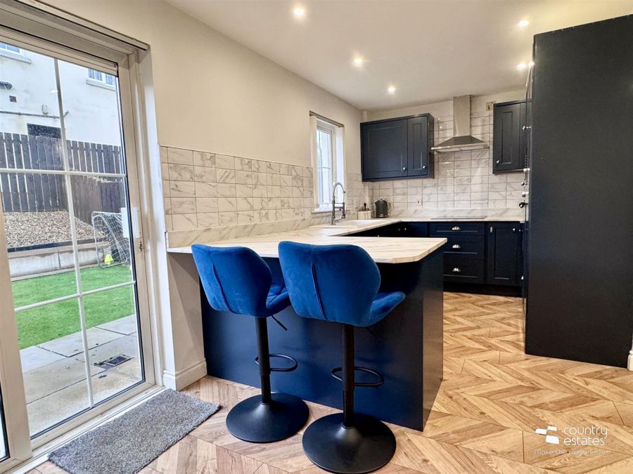 26 Riverside Cottages