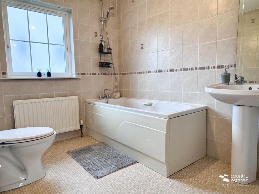 26 Riverside Cottages