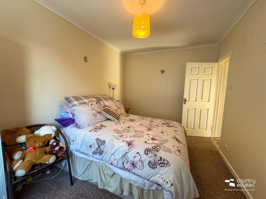 23 Grange Valley Crescent