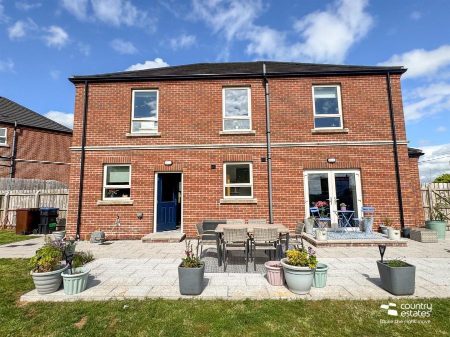 1 Craighill Manor