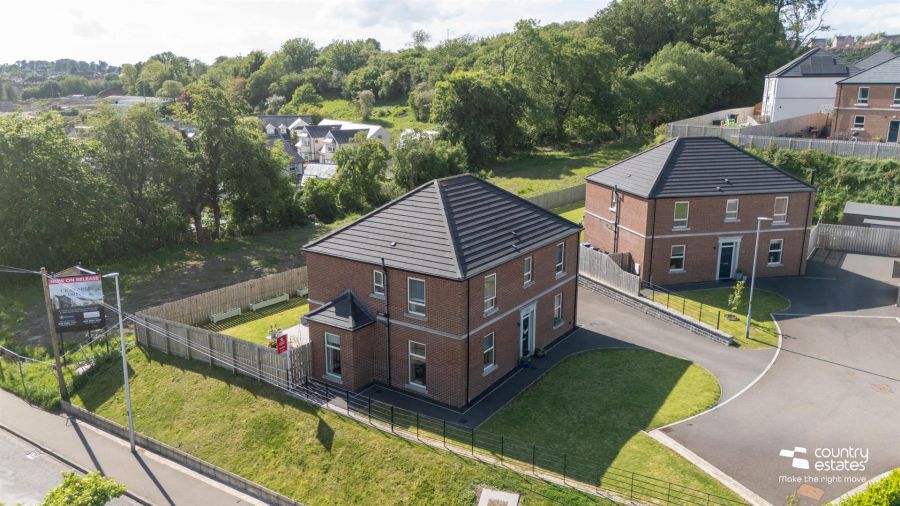 1 Craighill Manor